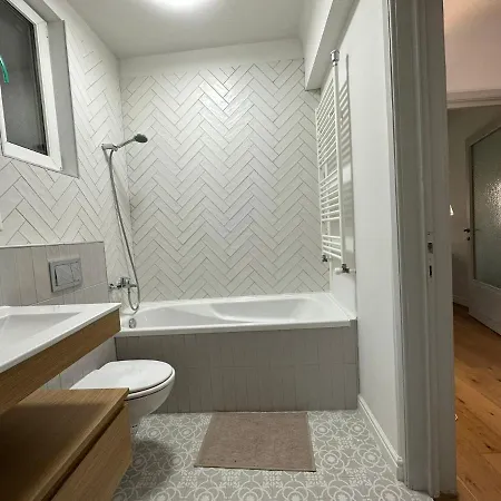 Appartement Cozy 2 Bedroom In The Center Boekarest