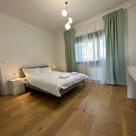 Cozy 2 Bedroom In The Center Boekarest